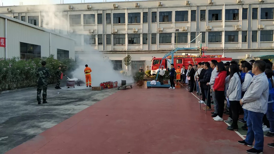 海博网全员行动参与2018年度消防应急演练 海博网全员行动参与2018年度消防应急演练